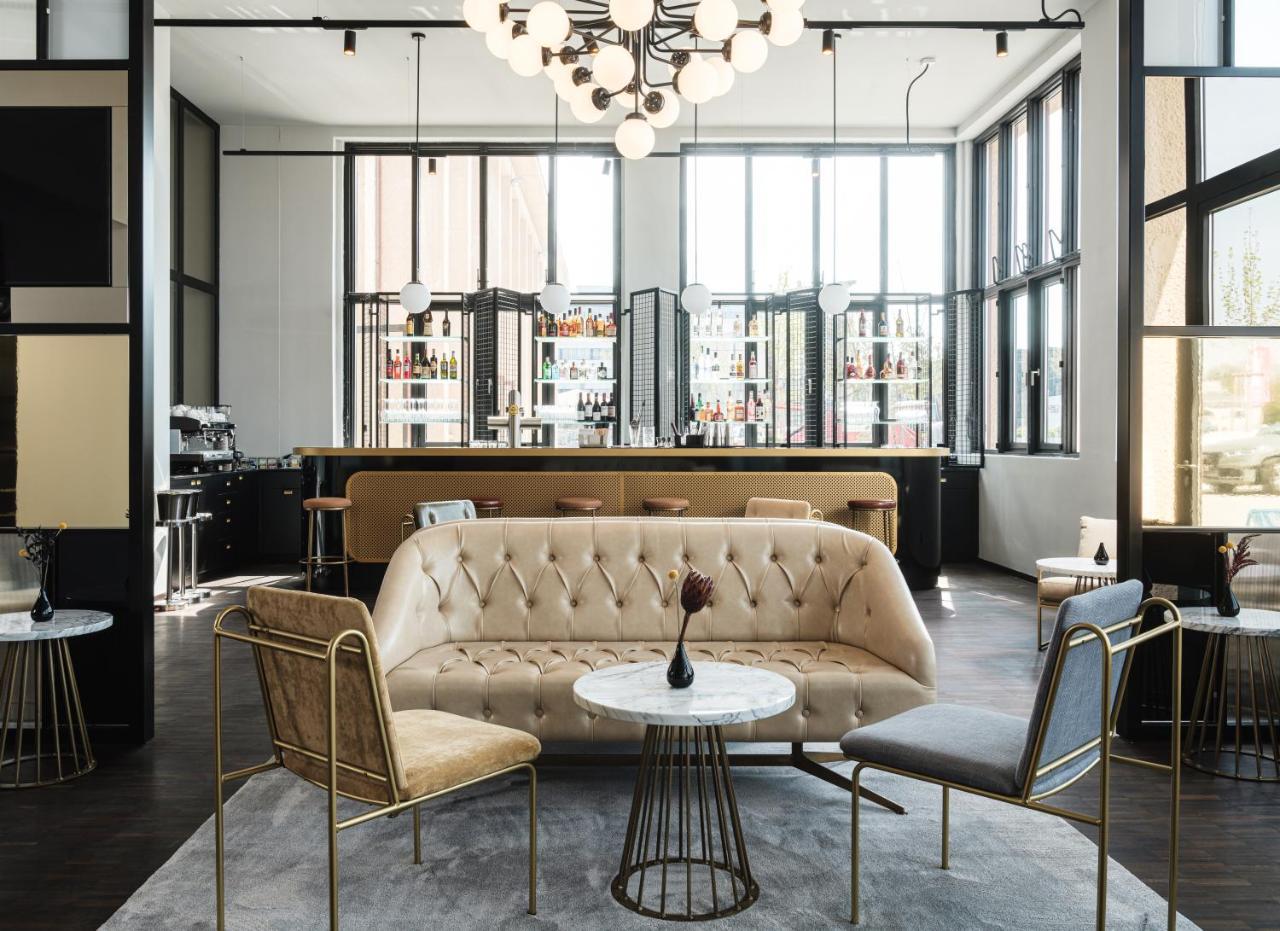 Ameron Munchen Motorworld 1