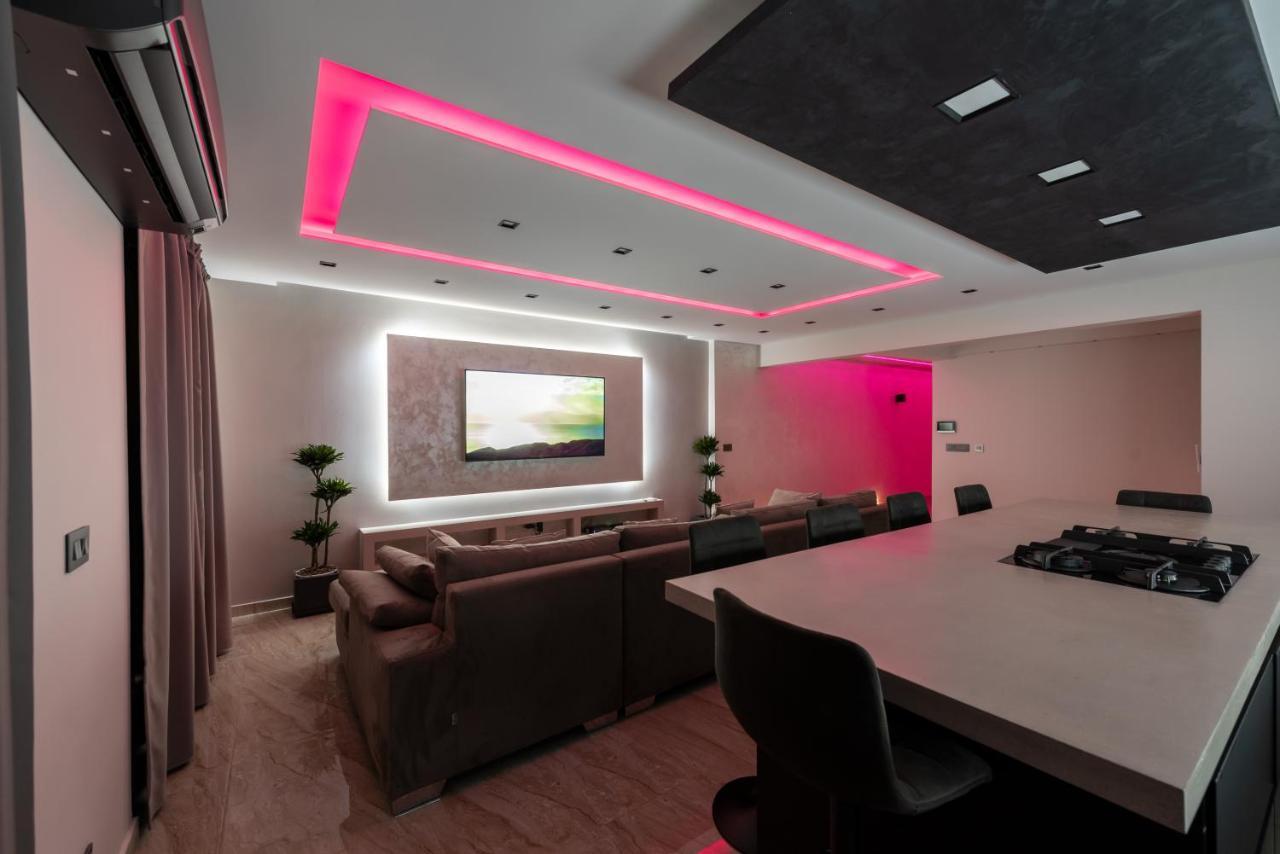 Luxury 2 Bed Apartment in the Heart of St Julians