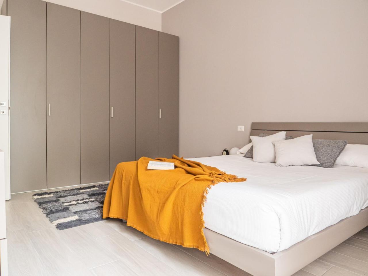 The Best Rent - Apartment with Balcony in Milan Downtown 1