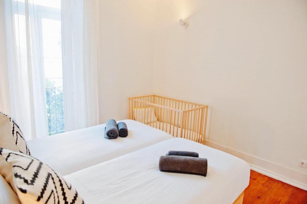 Beautiful Dreamers @ Avenida Liberdade (Cr3d) 2