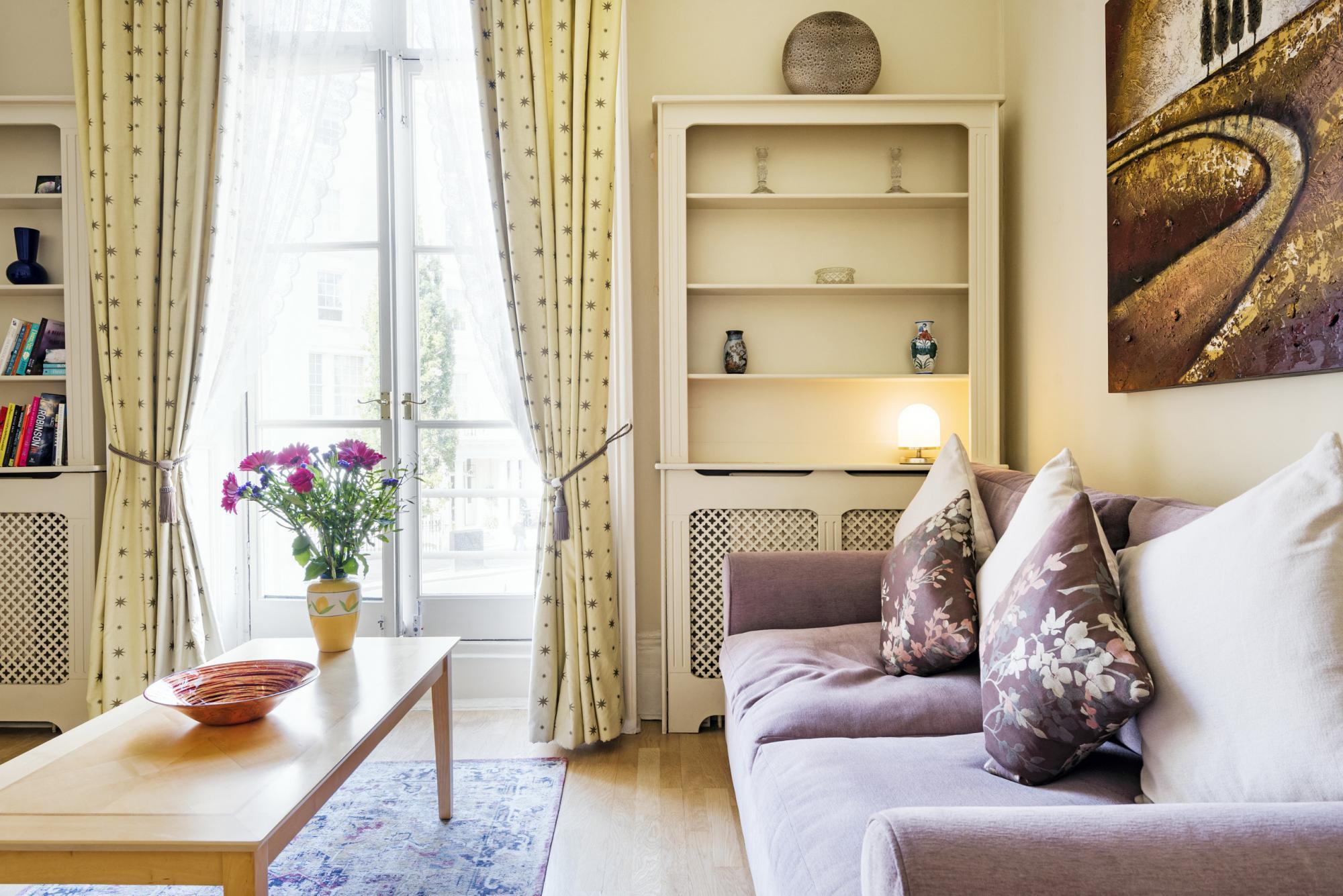 Charming Victoria Home Close To Buckingham Palace 2