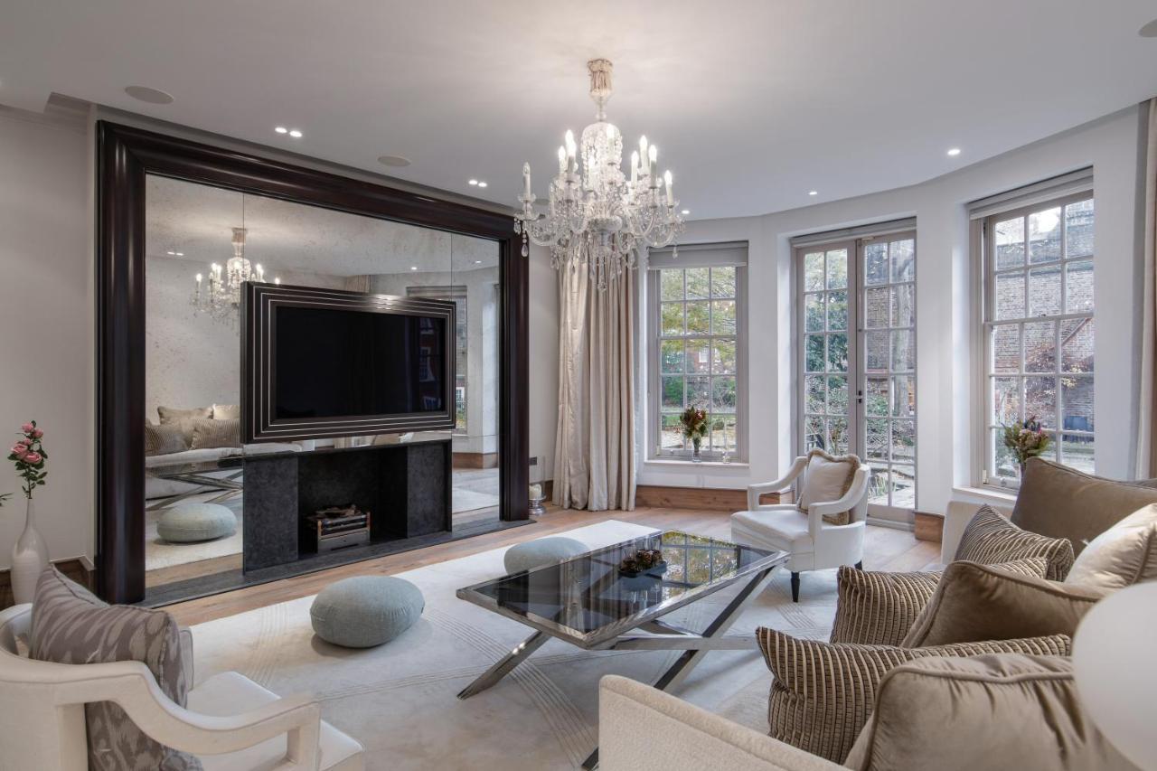 Exquisite Mayfair Apartment