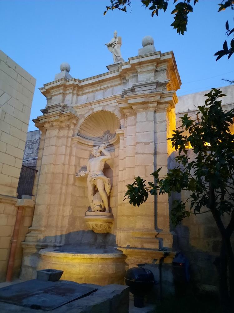 Palazzo Pisani Malta 2