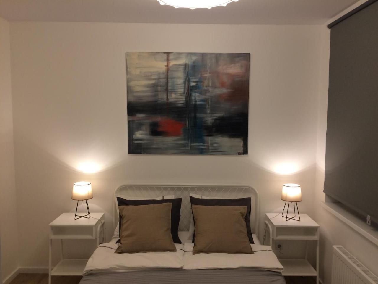 Elegant Apartment Close To the Old Town