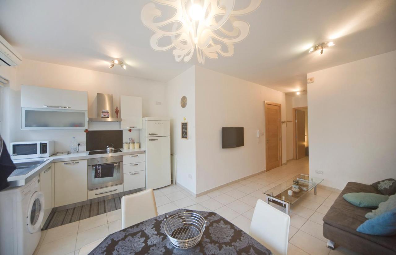 Bm1 - Blue Marine Apartment