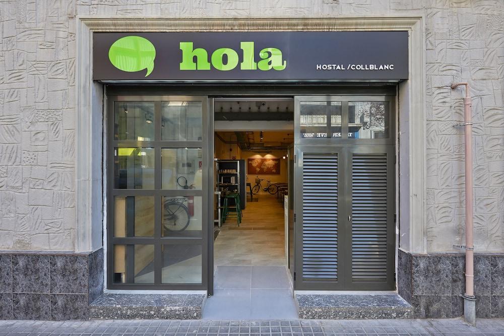 Hola Hostal Collblanc (Adults only)