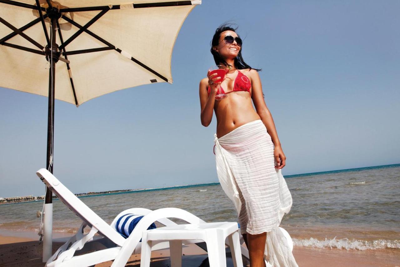 Movenpick Waterpark Resort & SPA Soma Bay 1