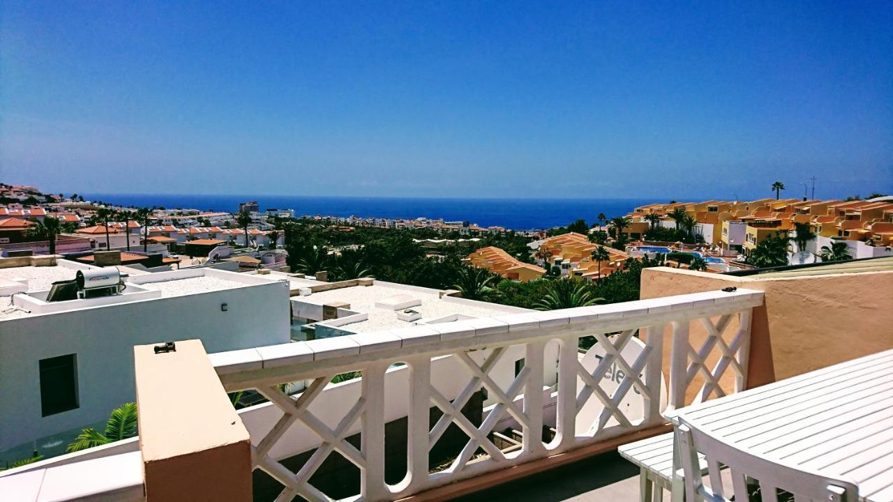 Sea View in Paradise Court 1