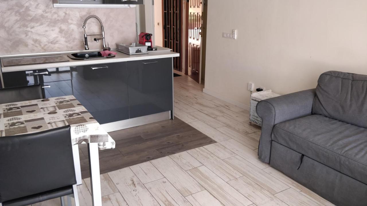 Golden Paradise Seaview 2