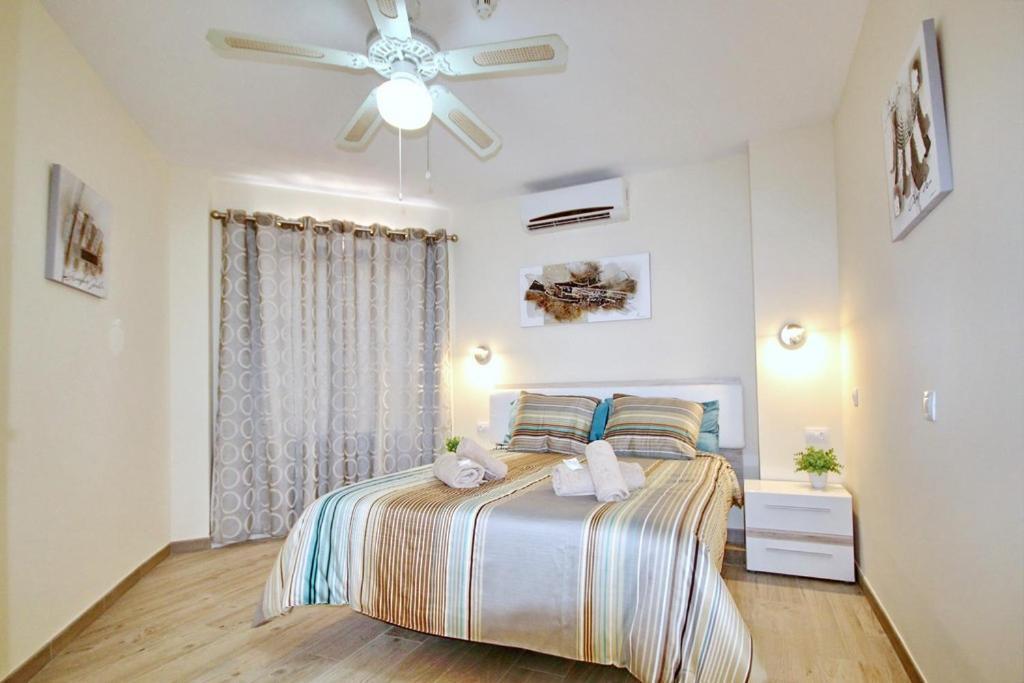 Apartment with Terrace on the Seafront in Playa Fanabe