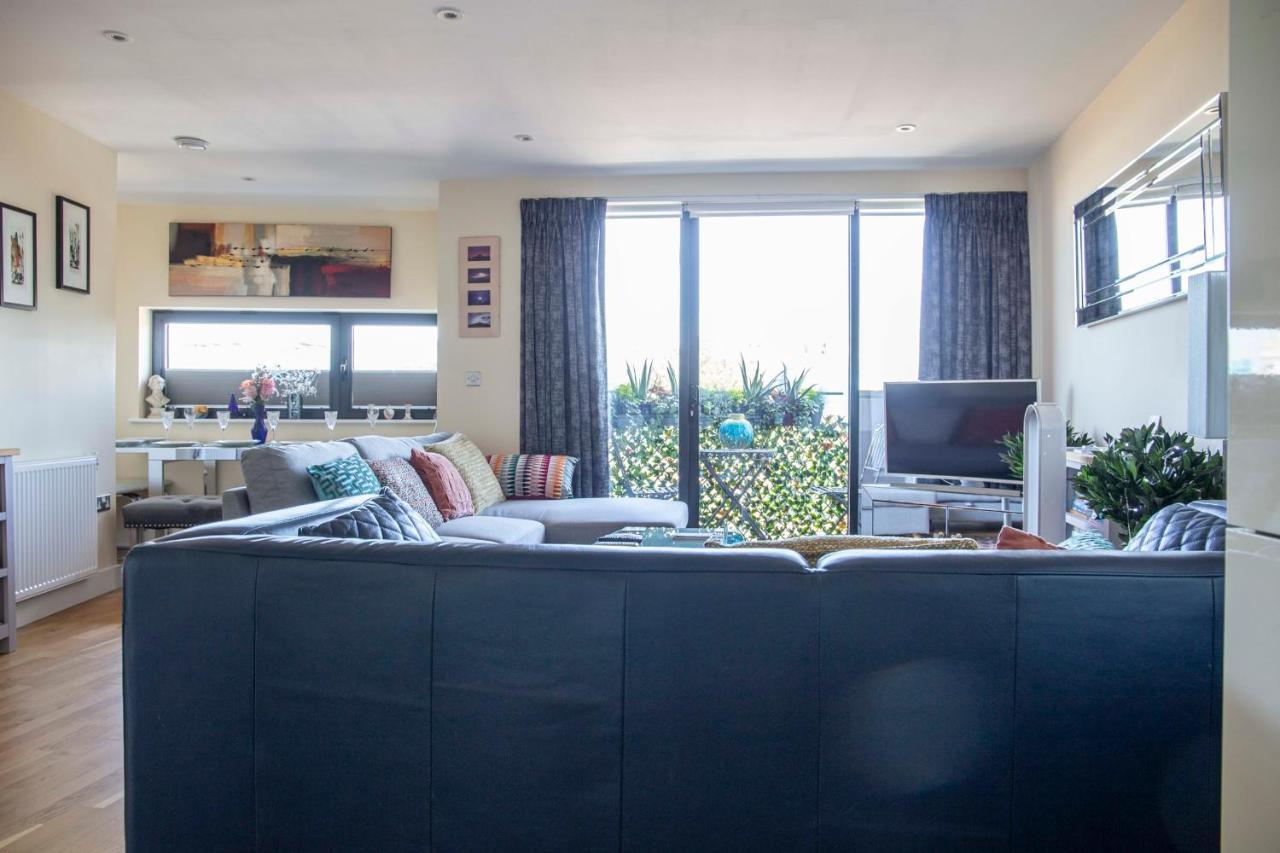 Lovely Tower Bridge Residence 2