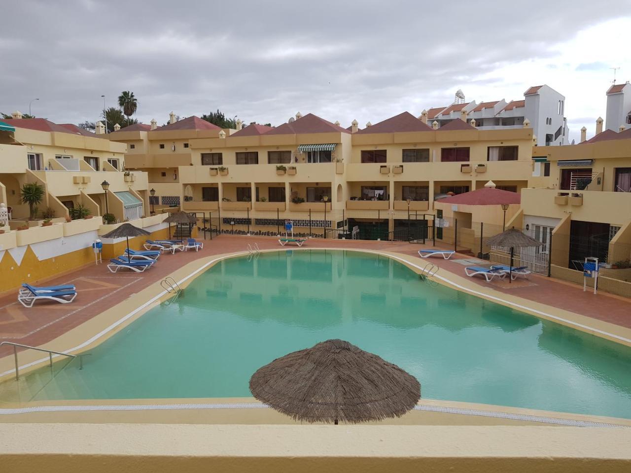 Sunny Pool View & Airco Apartament Symon Mareverde 1