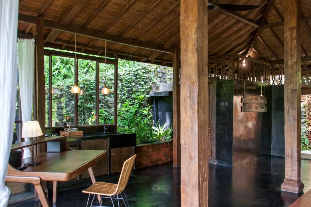 Villa Mahadevi Jungle Retreat Joglo 1