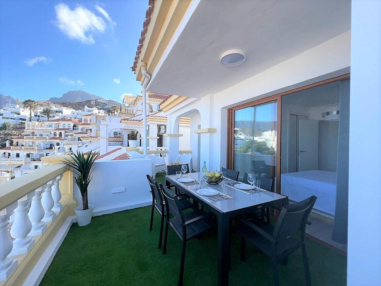 Paulmarie Family Apartment Ocean&Mountain View 2