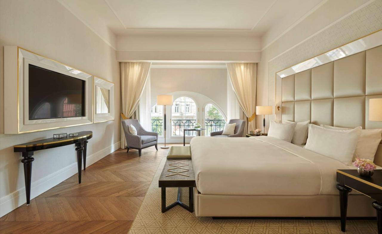 Parisi Udvar Hotel Budapest