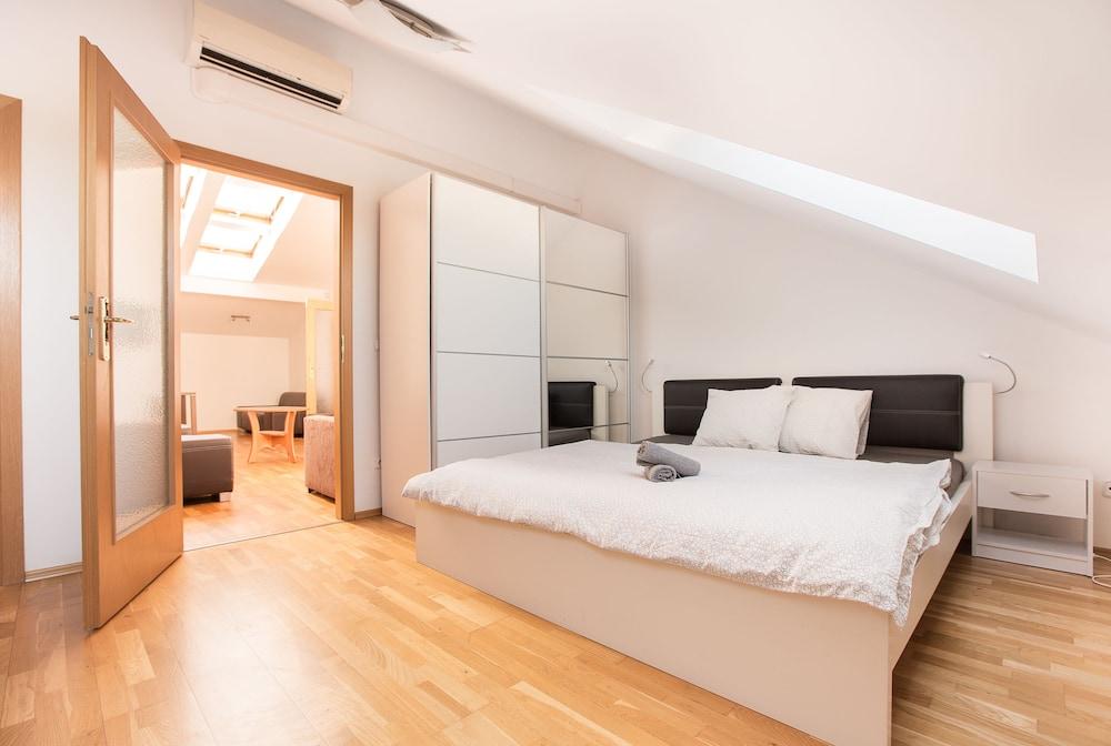 Premier Apartment Vysehrad 2