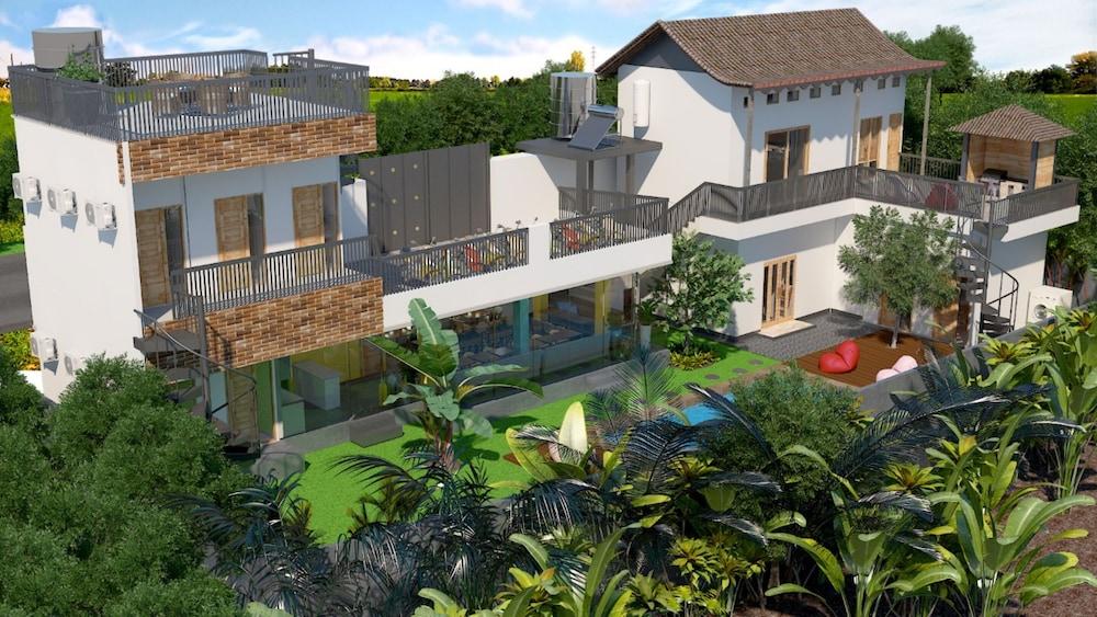 Cornerstone Bali Coworking (Adults only)