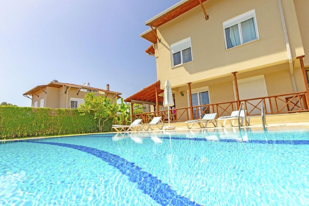 Paradise Town - Villa Orchard