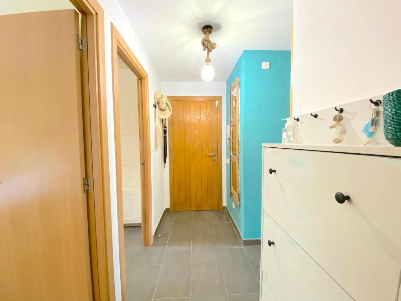 Coma-Ruga Beach Apartment