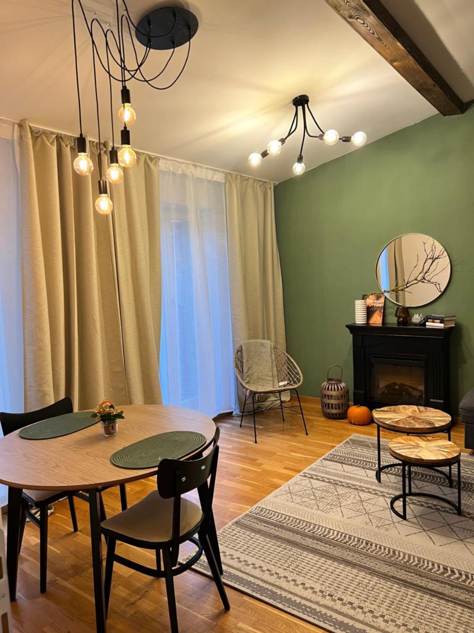 Black Pearl by Vysehrad Castle 1