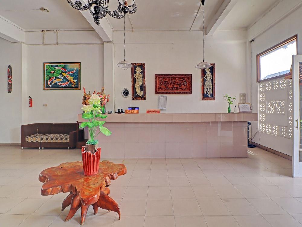 Warna Kedaton Hotel by Oyo 1