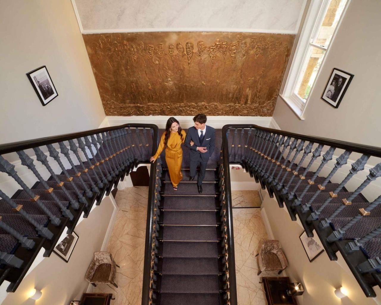 Lansbury Heritage Hotel