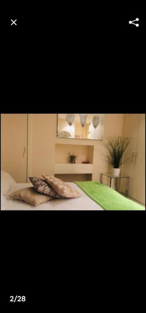 Luxurious 6 Bed Apartment Central London 2