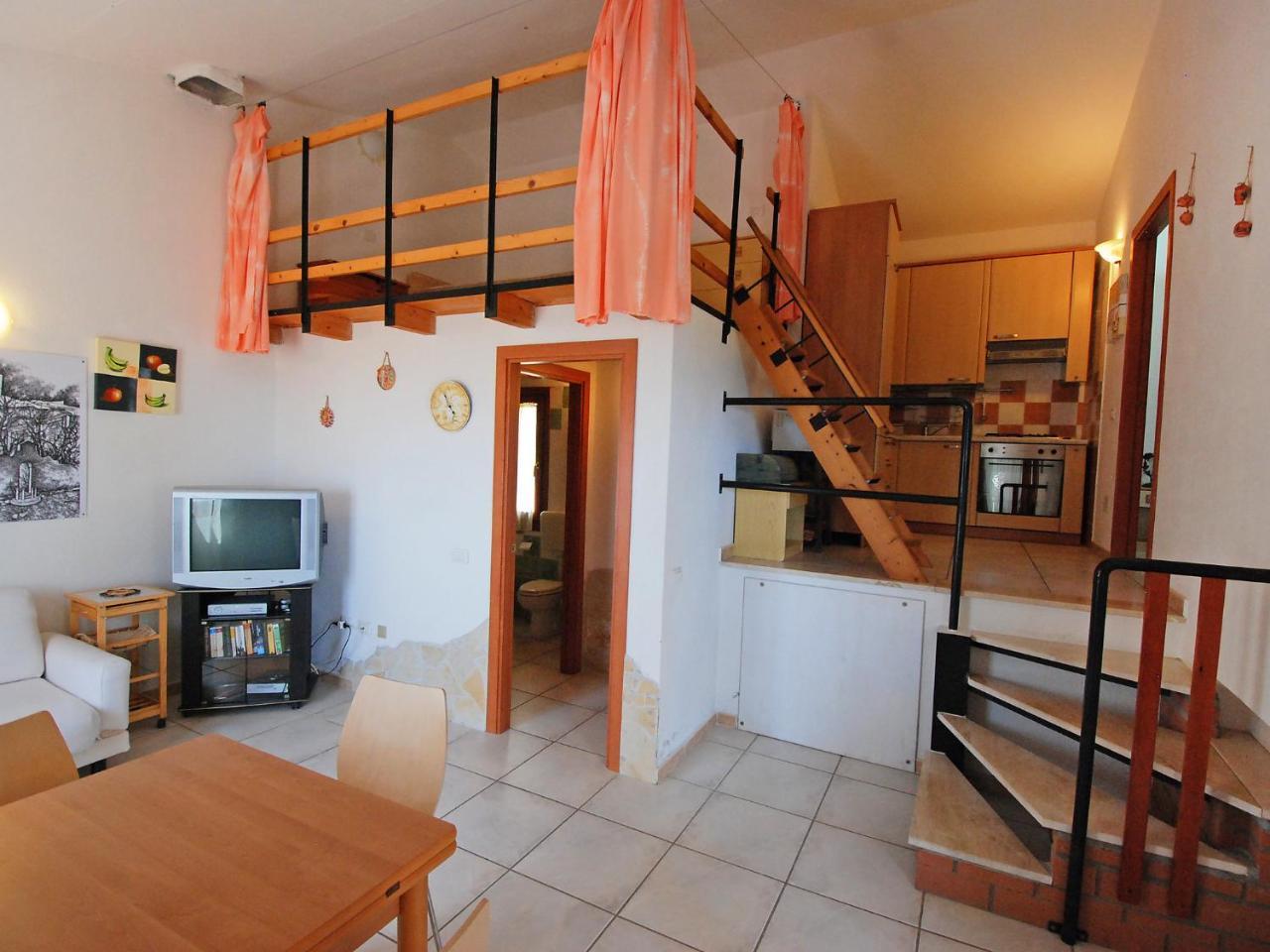 Apartment Le Ginestre-1 by Interhome 2