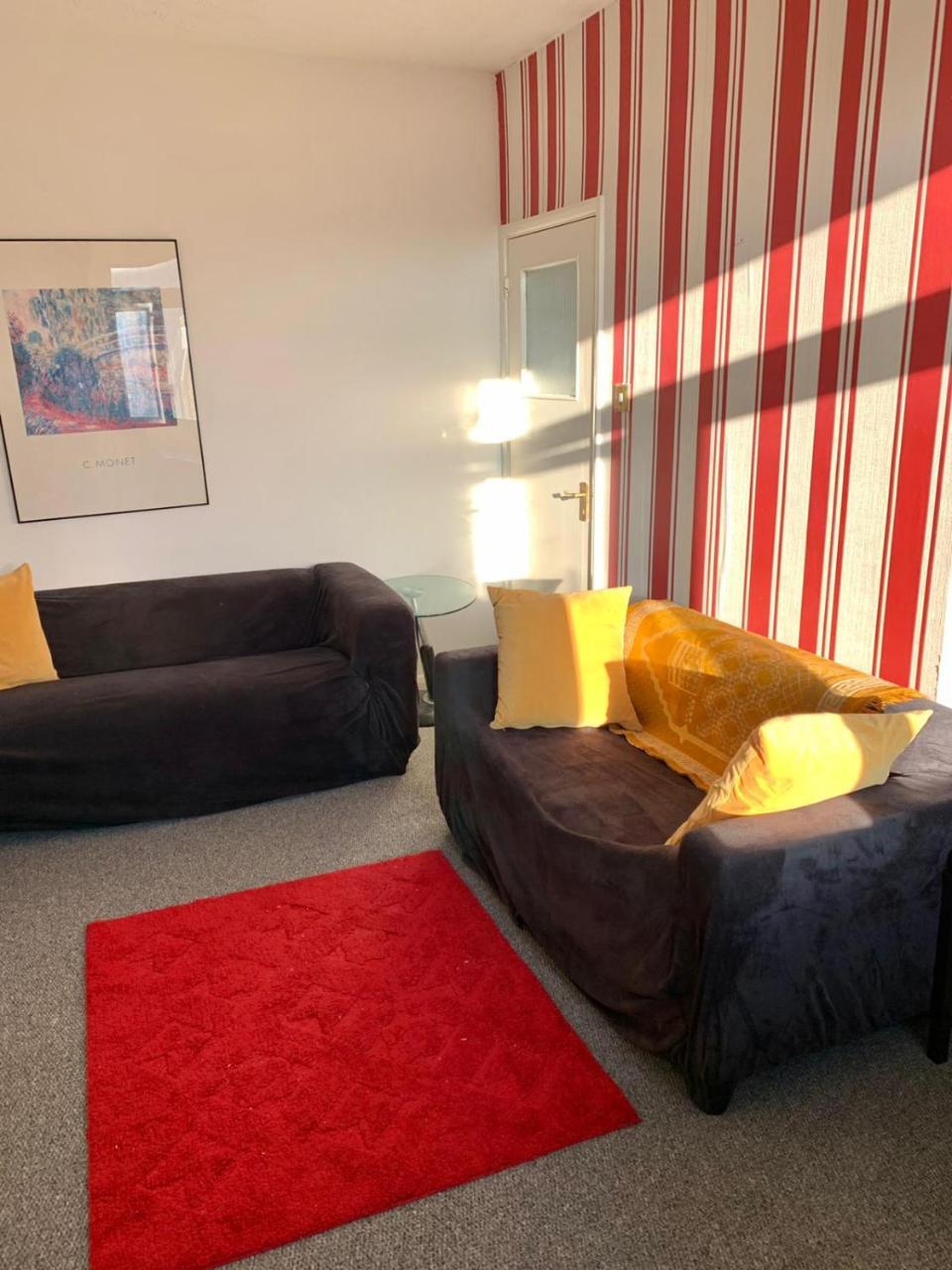 69 Gloucester Terrace, Flat 19 2