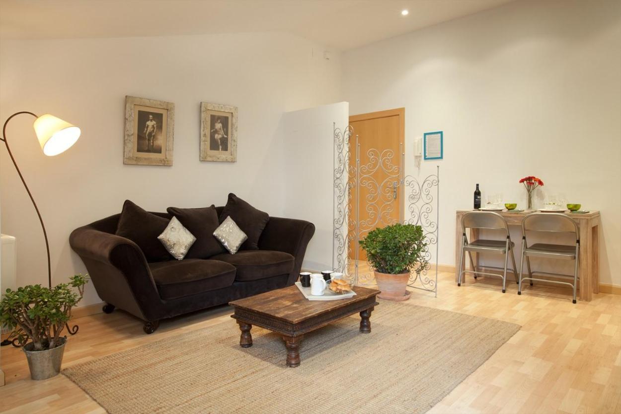 Homenfun Barcelona Montjuic