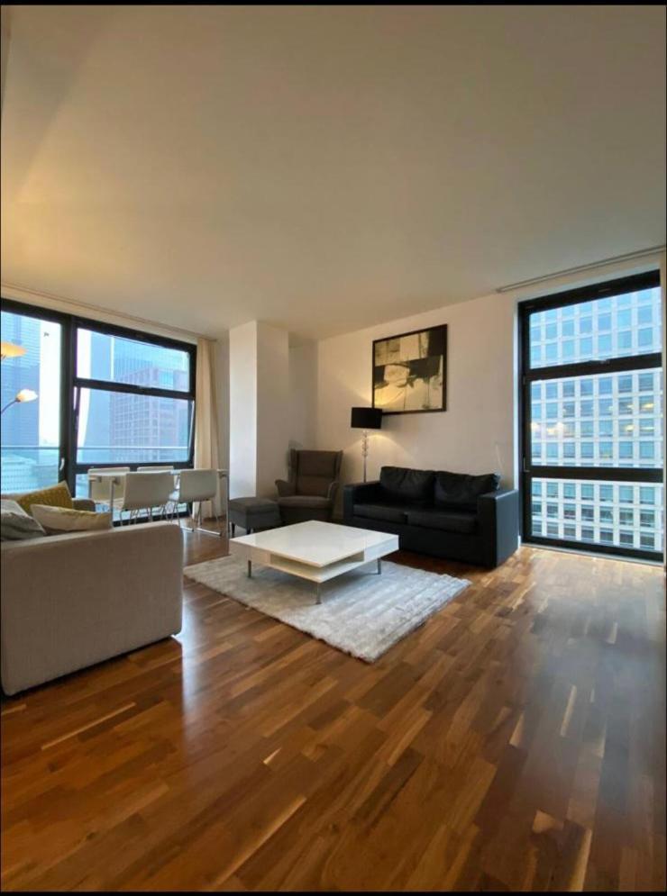 Canary Warf Luxurious Apartaments