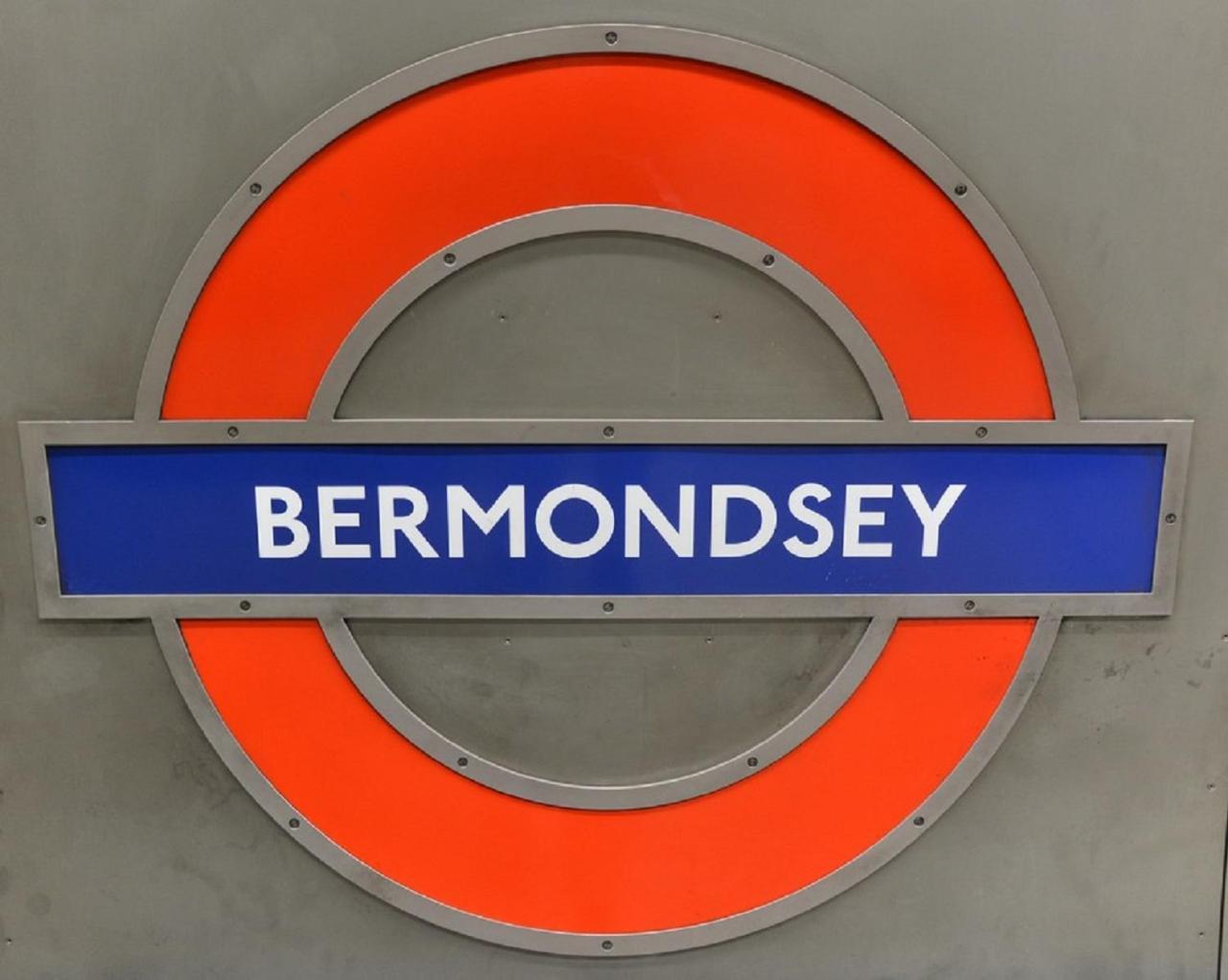 Tower Bridge Rooms 1