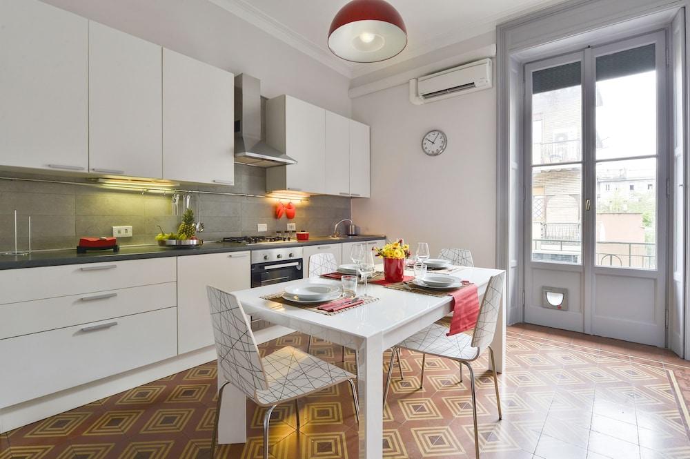 At Home - Porta Romana 1