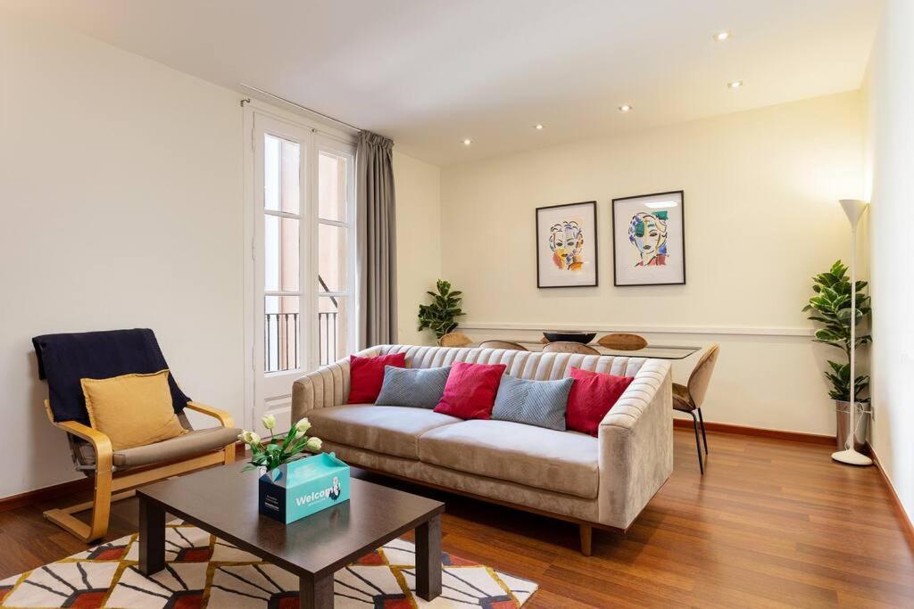 Ronda Sant Pere Private City Center 3bedroom Suite C (Adults Only)