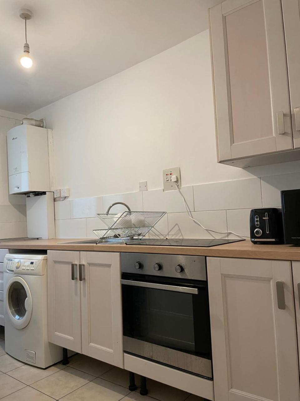 Central London Serviced Apartment Near Borough Station Se1 2