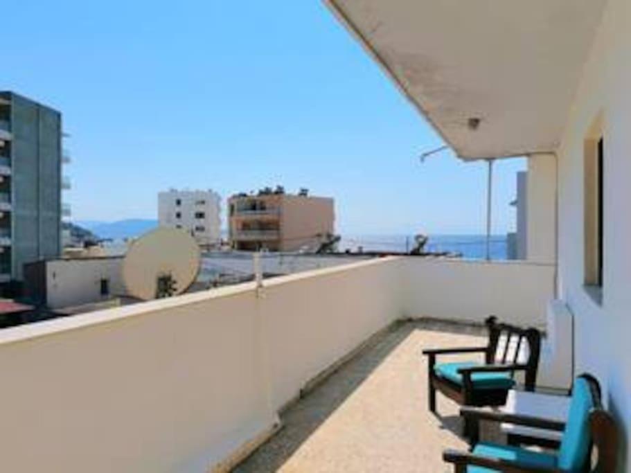 Small Apartment (Studio) in Town with Sea View (Adults Only)