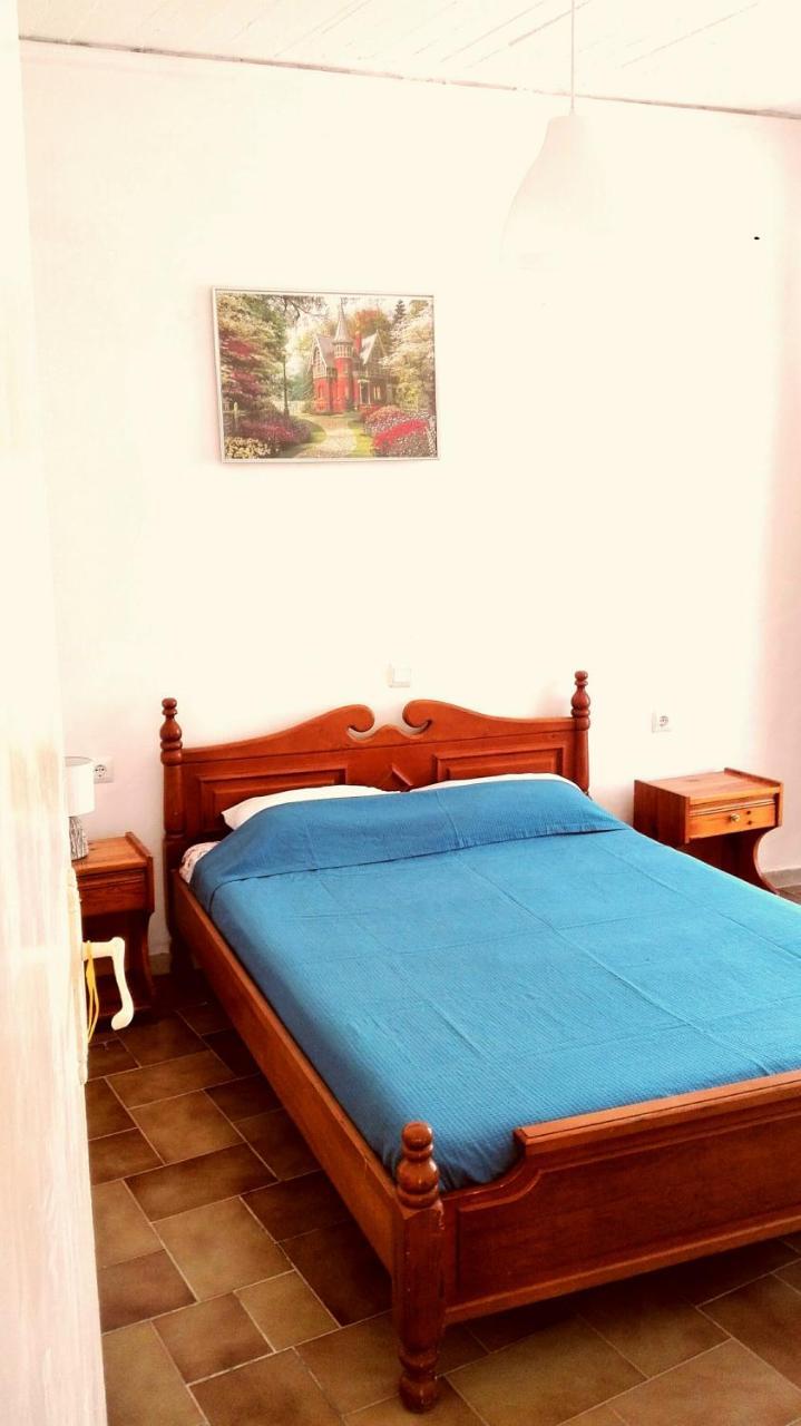 3rd Floor Appartment in the Center with Sea View