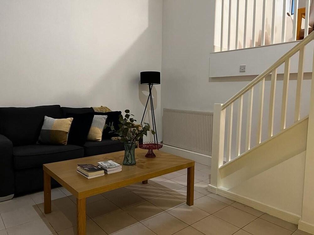 Barbican Pad by Condokeeper 1