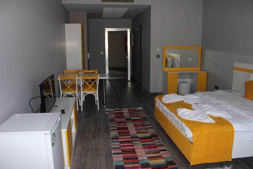 Tuyap Conference Daily Rental House 2