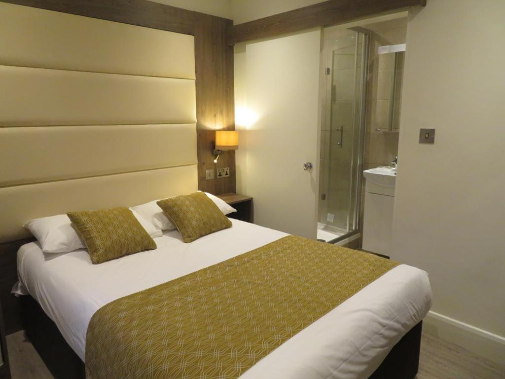 Glendale Hyde Park 1