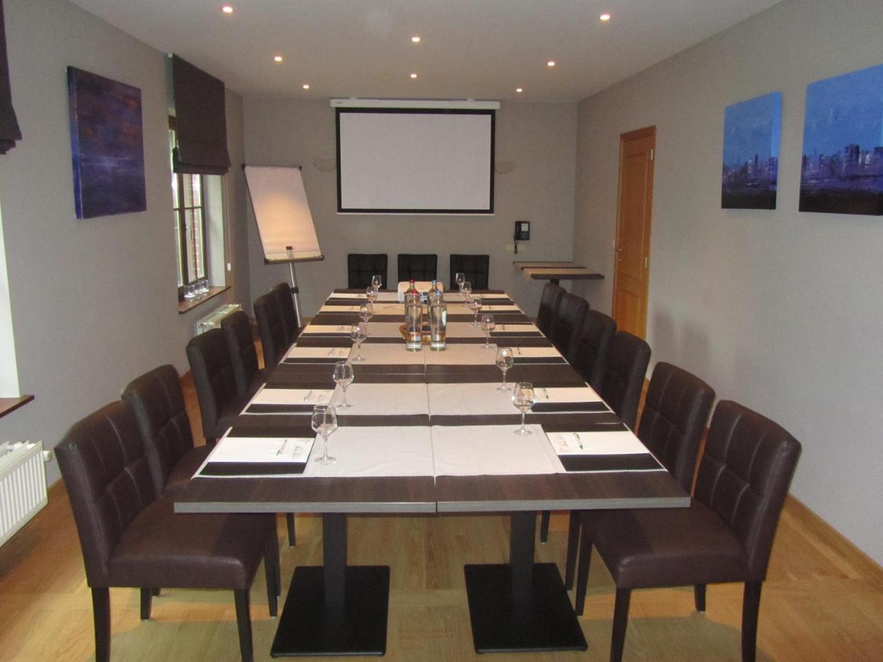 Hotelhoeve Klein Nederlo 1