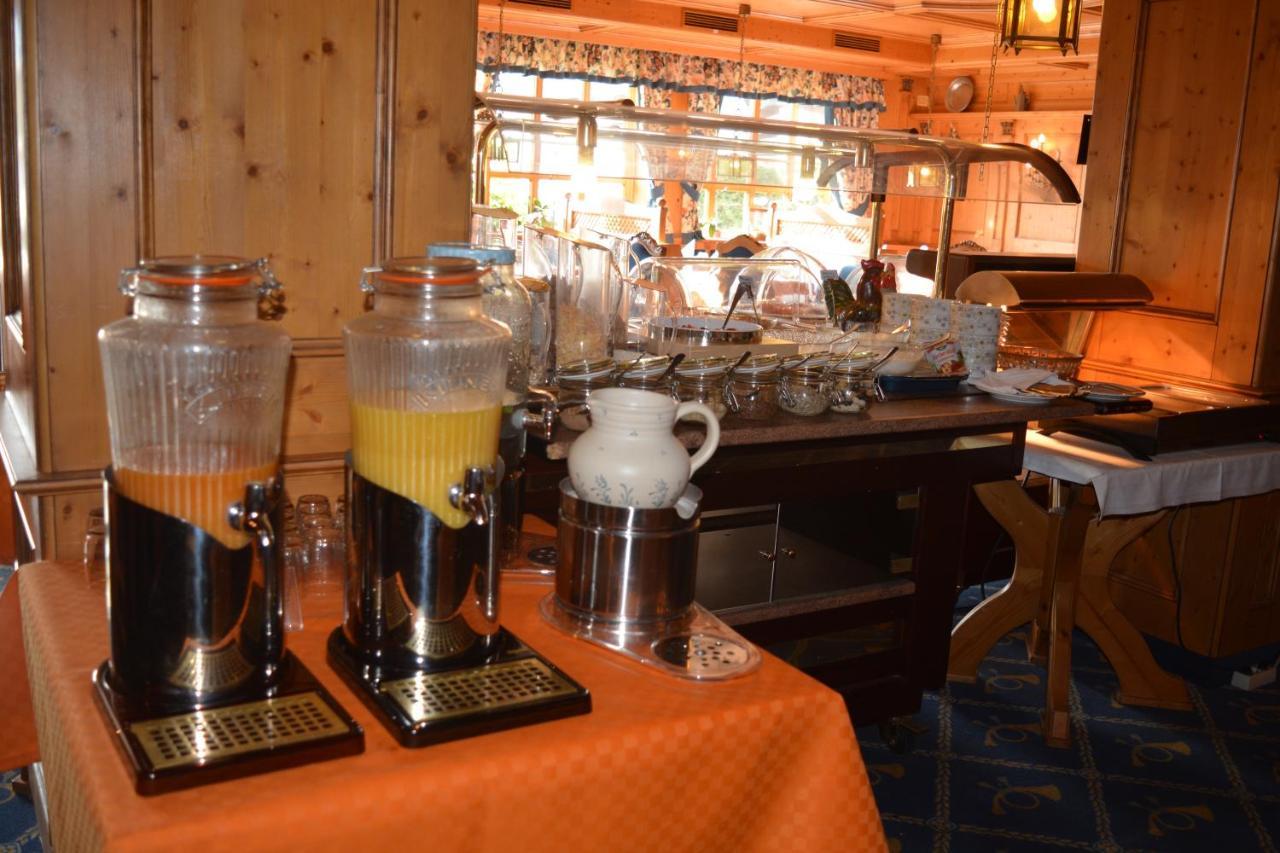 Resi Von Der Post (Adults only) 2