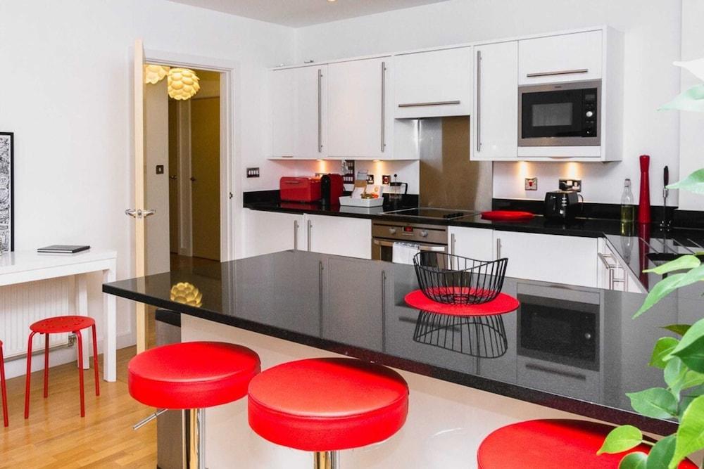 Modern Flat - 2 Bed 2 Bath Nr Farringdon 1