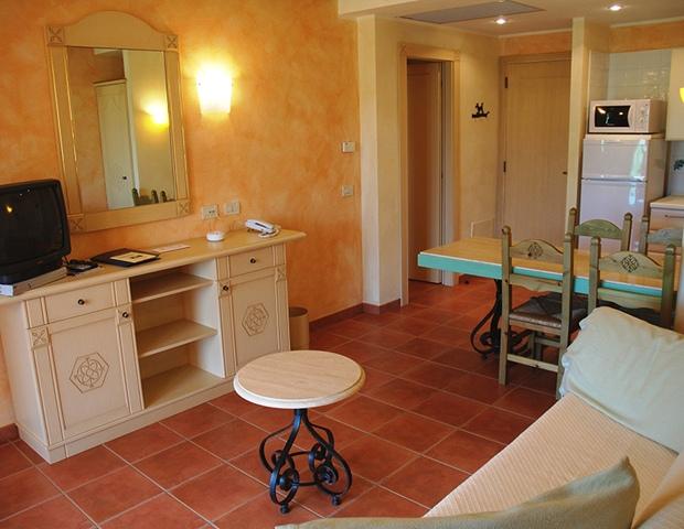 Lantana Apartments 1