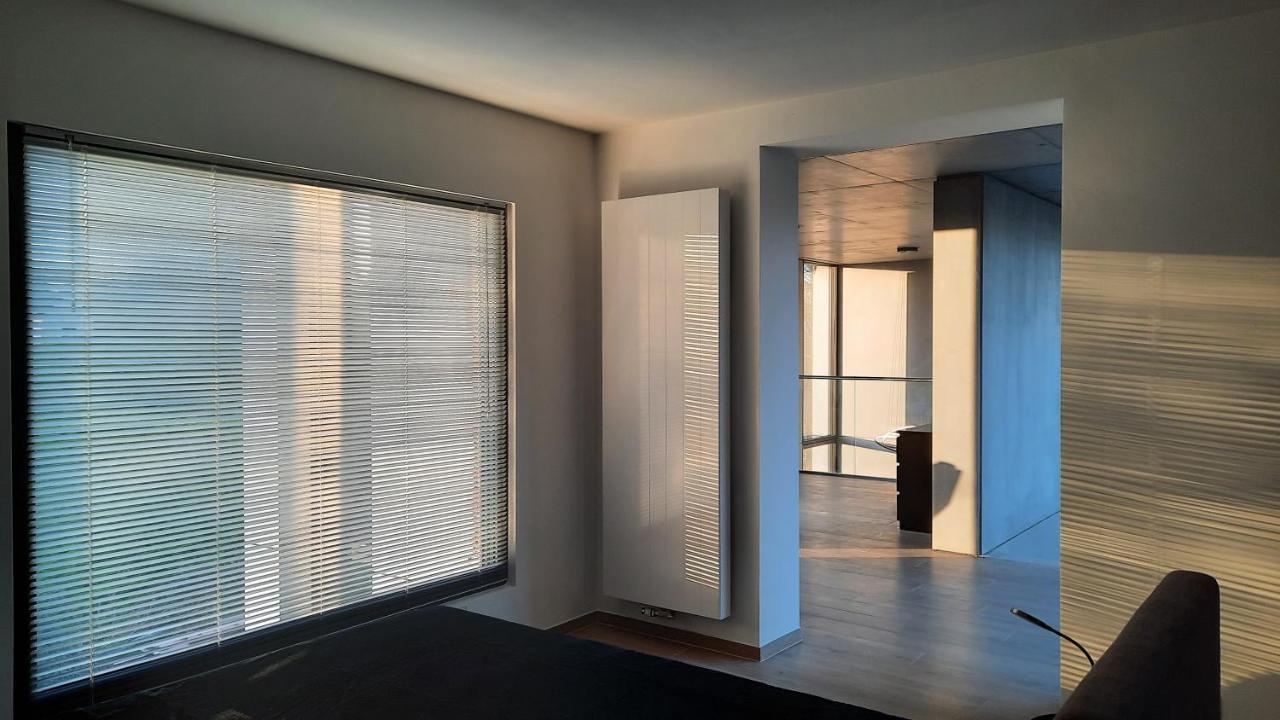 The Kettle House - Manor 1