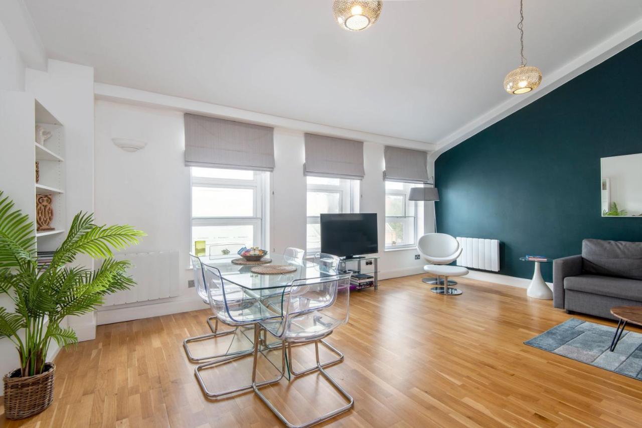 Mulberry North Penthouse by City Living London