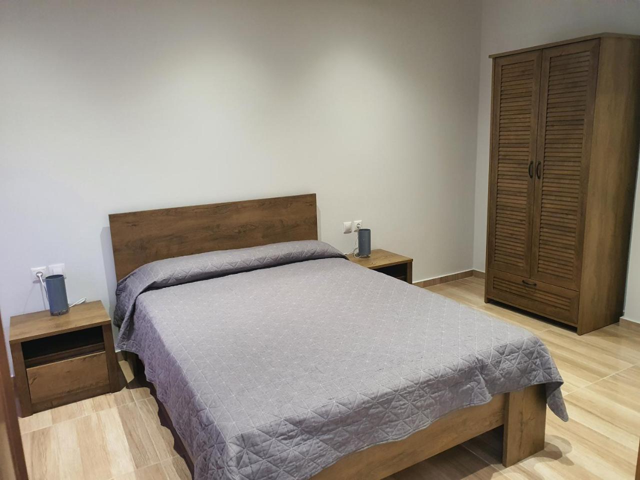 Perama View Apartments 1