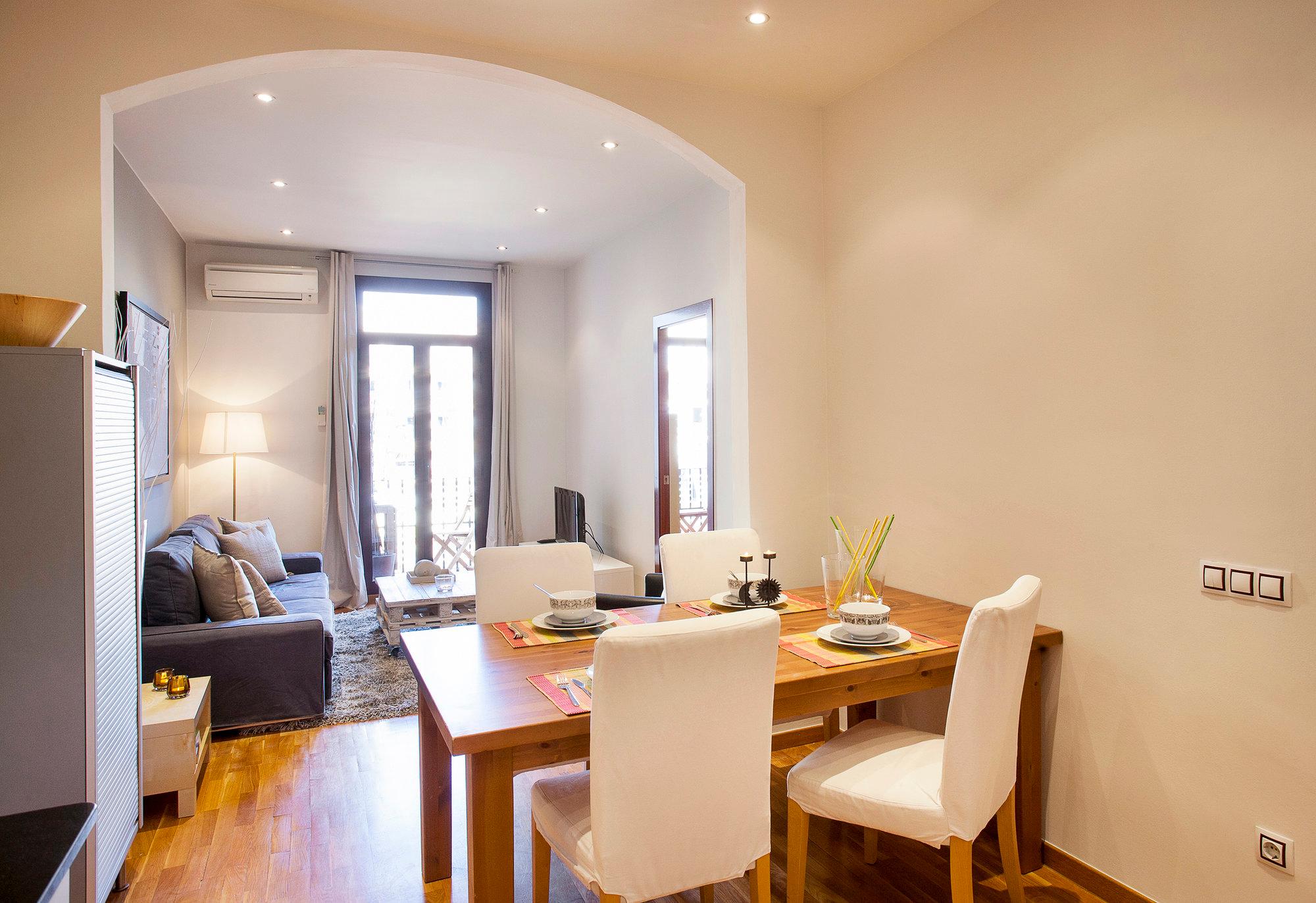 Viladomat Eixample Apartment