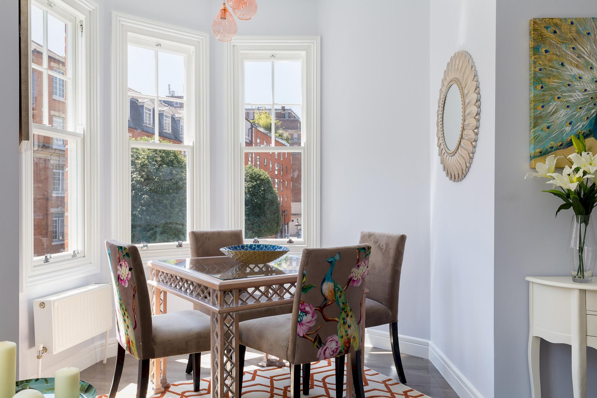 Luxury 1-Bedroom Suite Next To Oxford Street 1