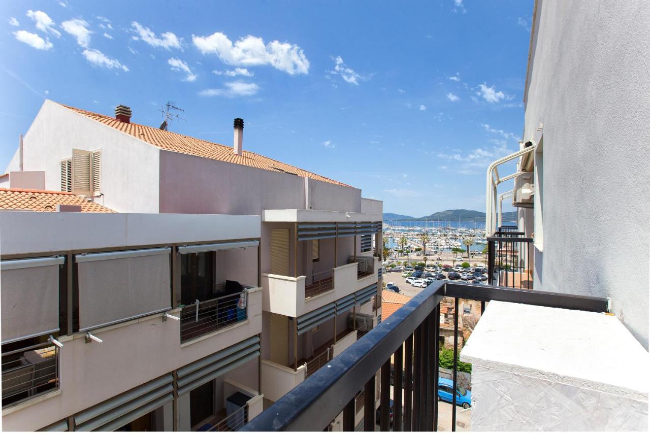 Al Piazzale Appartamento Fronte Porto 1